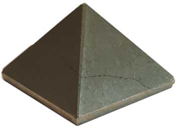 (image for) 25-30mm Pyrite pyramid