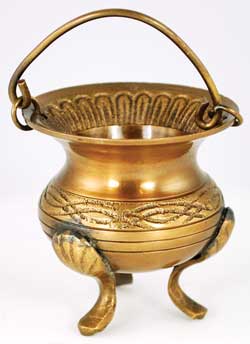 (image for) Celtic Brass Cauldron 3"