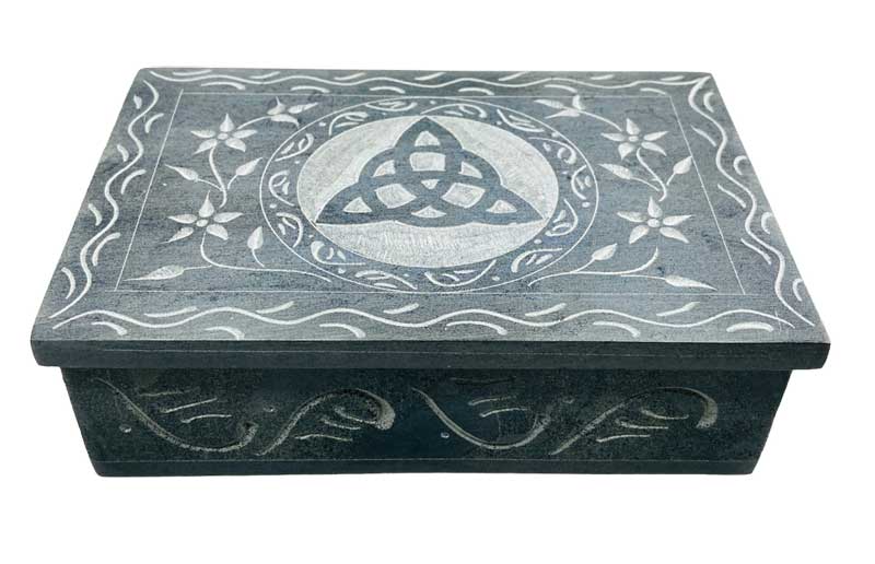 (image for) 4" x 6" Triquetra soapstone box