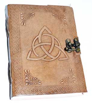 (image for) 5" x 7" Triquetra leather w/ Latch - Click Image to Close