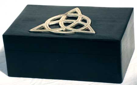 (image for) Handcrafted Box with Floral Design - Click Image to Close