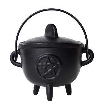 (image for) 5" Cast iron cauldron w/ lid Pentagram - Click Image to Close