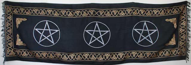 (image for) Three Pentagram altar cloth - Click Image to Close