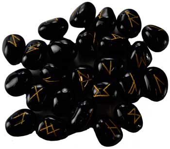 (image for) Black Onyx rune set