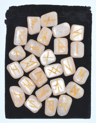 (image for) Moonstone rune set