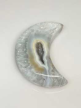 (image for) small Moon Druse Agate Geode