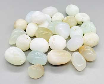 (image for) 1 lb Jade, White tumbled stones
