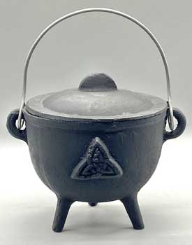 (image for) 4.5" Triquetra cast iron cauldron w/ lid