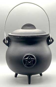 (image for) 8" Pentagram cast iron cauldron w/ lid