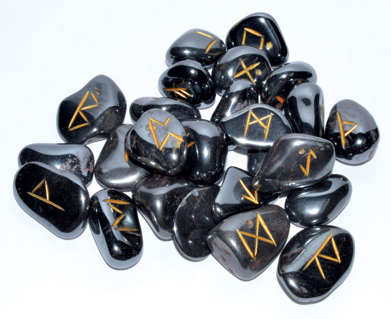 (image for) Hematite rune set