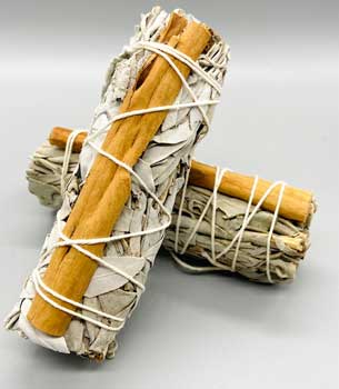 (image for) 4" White Sage & Cinnamon smudge stick - Click Image to Close